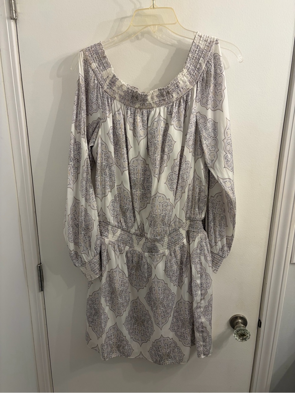 White House Black Market White and Light Gray Printed Mini Dress